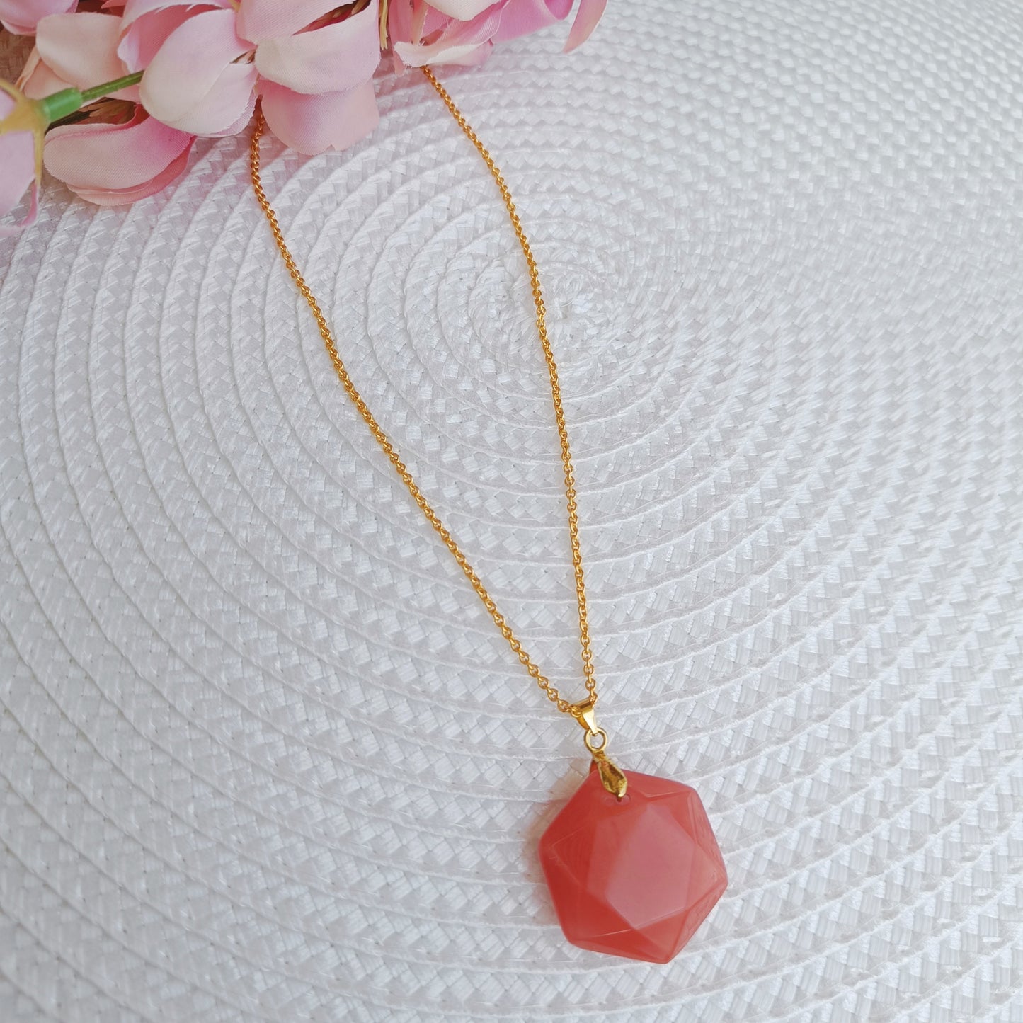 Cherry Quartz Star Necklace with Golden Chain โ Radiate Joy and Innocence