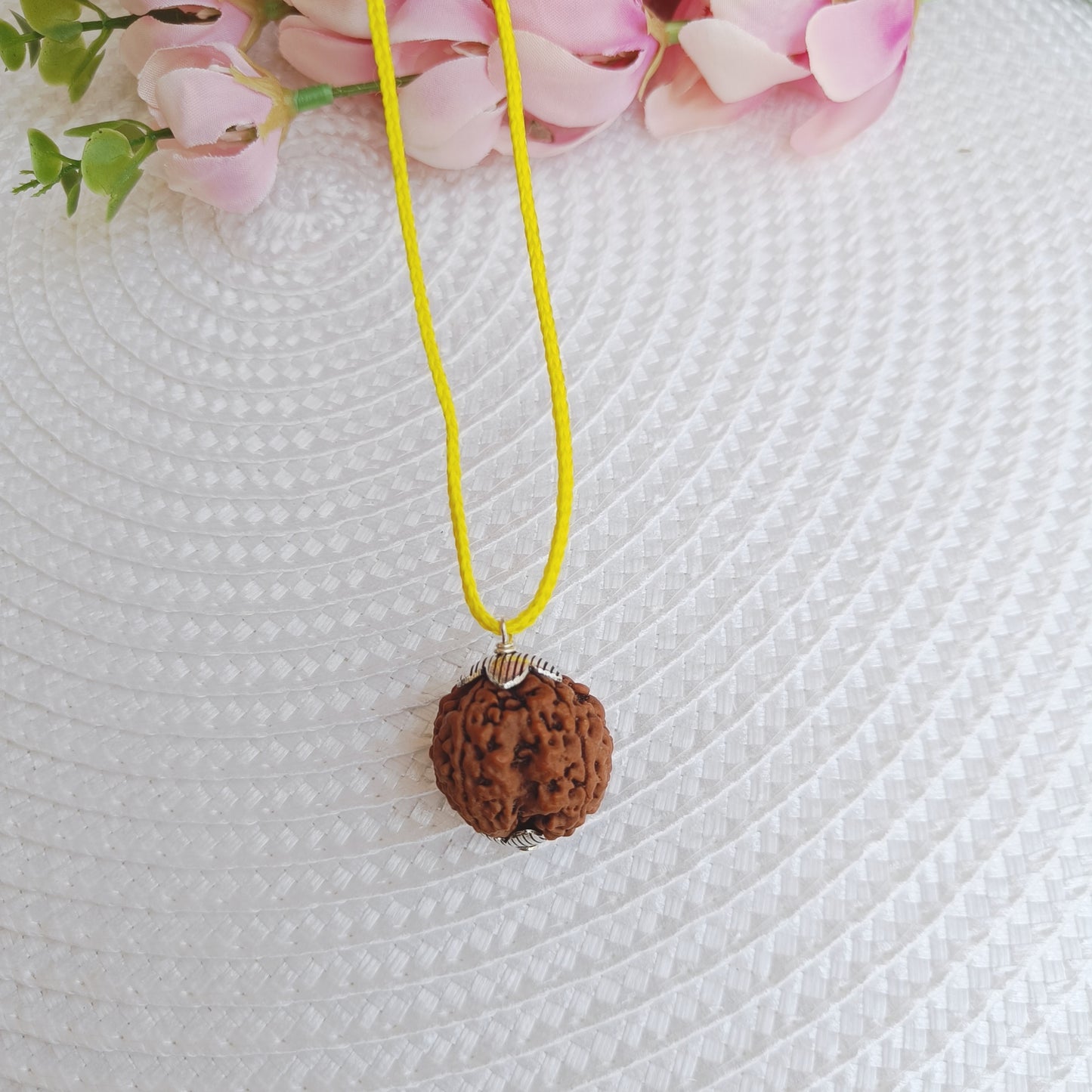 5 Mukhi Nepali Rudraksha ā The Rudraksha of Peace, Wisdom & Protection