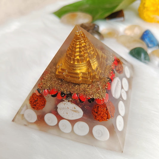 Shree Yantra Orgone Pyramid with Rudraksh & Gunja Seeds