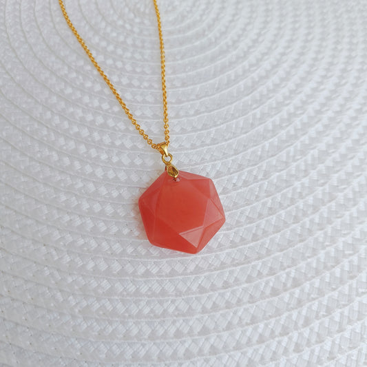 Cherry Quartz Star Necklace with Golden Chain – Radiate Joy and Innocence