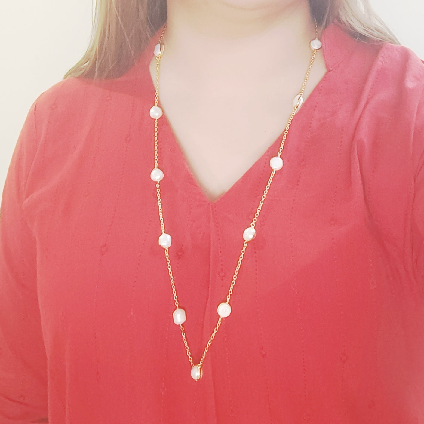 Model wearing 30-inch Freshwater Pearl Long Chain Necklace in gold plating – minimal elegant style