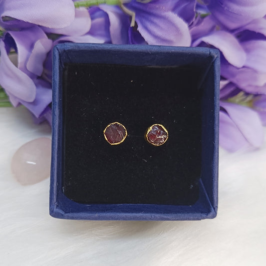 Raw Garnet Stud Earrings in Sterling Silver 925