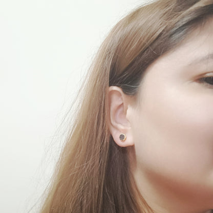 Raw Garnet Stud Earrings in Sterling Silver 925